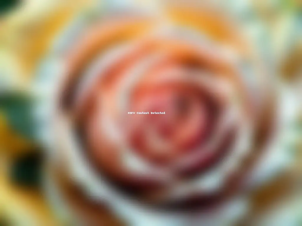 Detalle fractal de pétalo de rosa Detalle vintage de un pétalo de rosa, revelando la geometría fractal en sus delicadas venas y textura